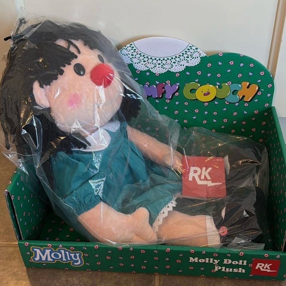 Molly Doll Big Comfy Couch